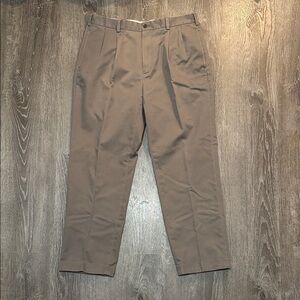 Brooks Brothers Men's Khaki Chinos